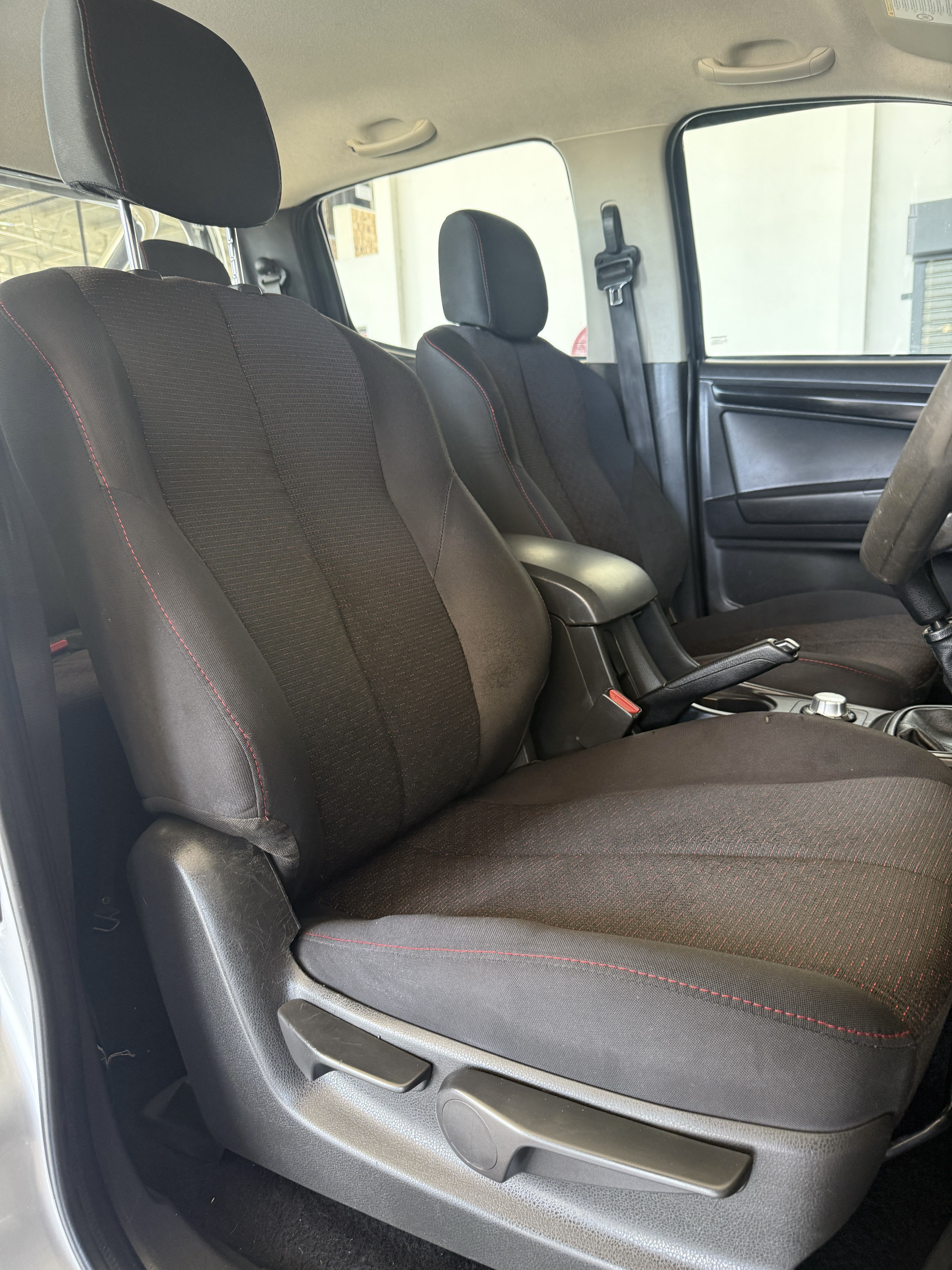 ISUZU 250 DMAX 4X4 D/CAB PICK UP 250 DMAX 4x4 D/Cab Pick Up - 10