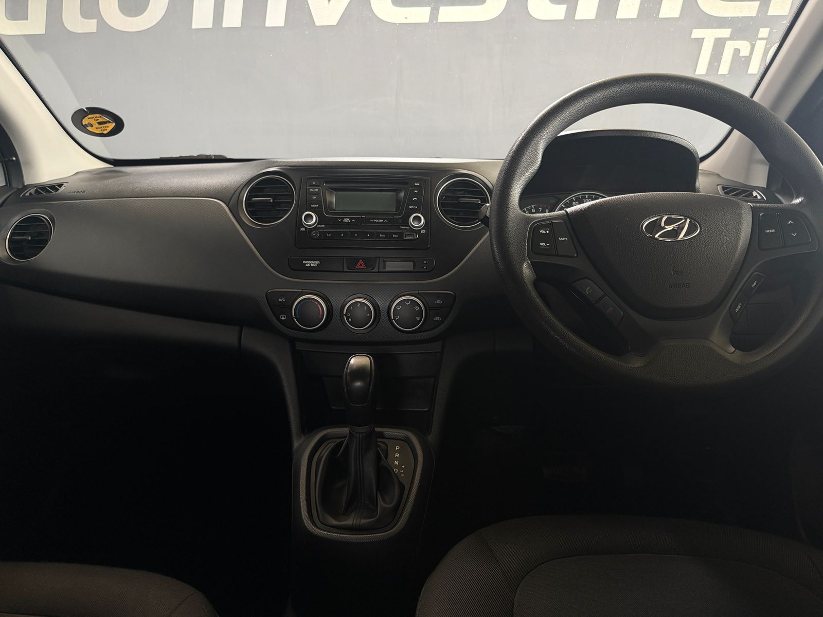 HYUNDAI GRAND I10 1.0 MOTION AUTO Grand i10 1.0 Motion Auto - 10