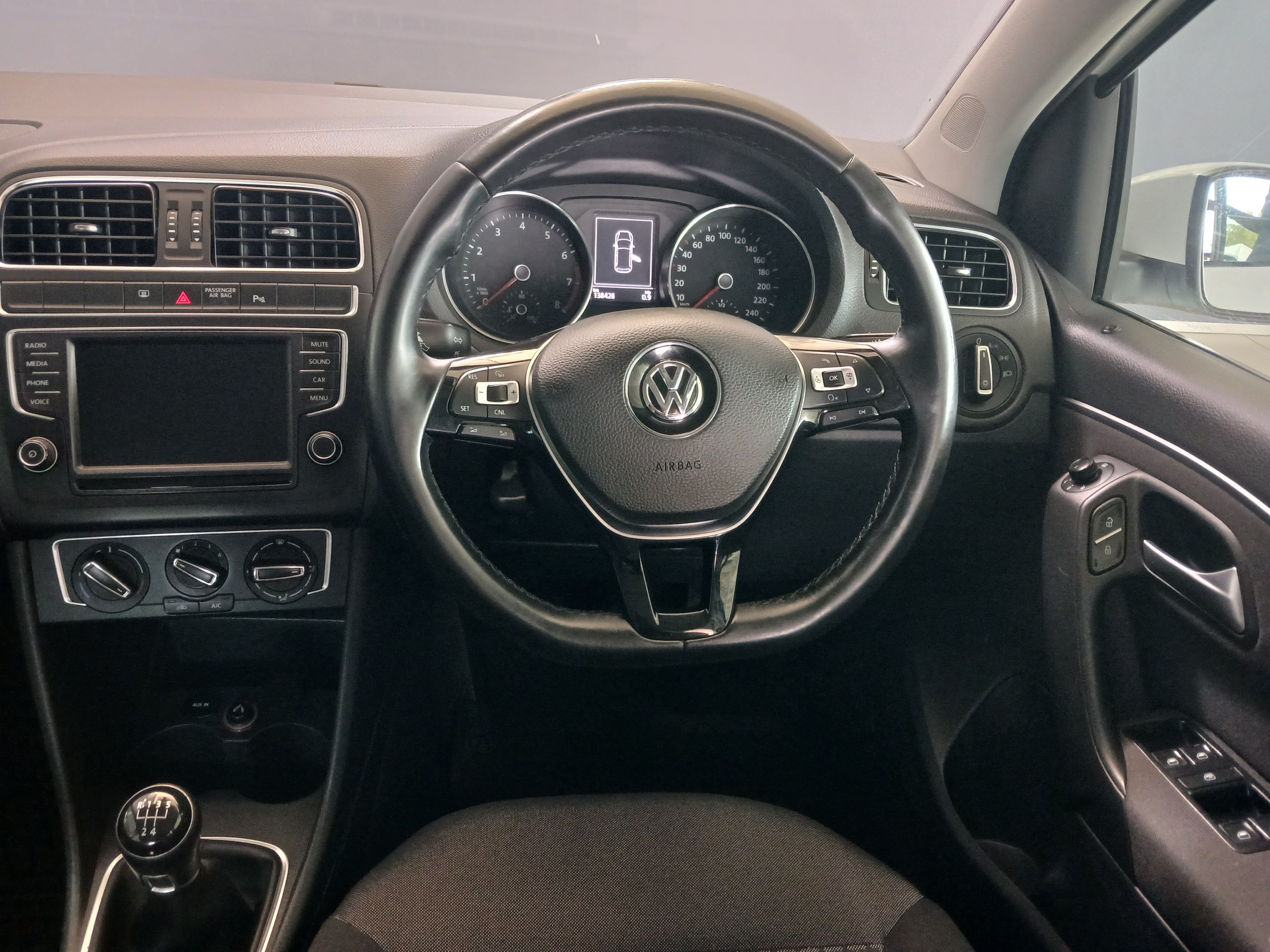 Volkswagen Polo GP 1.2 TSI Comfortline Polo GP 1.2 TSI Comfortline