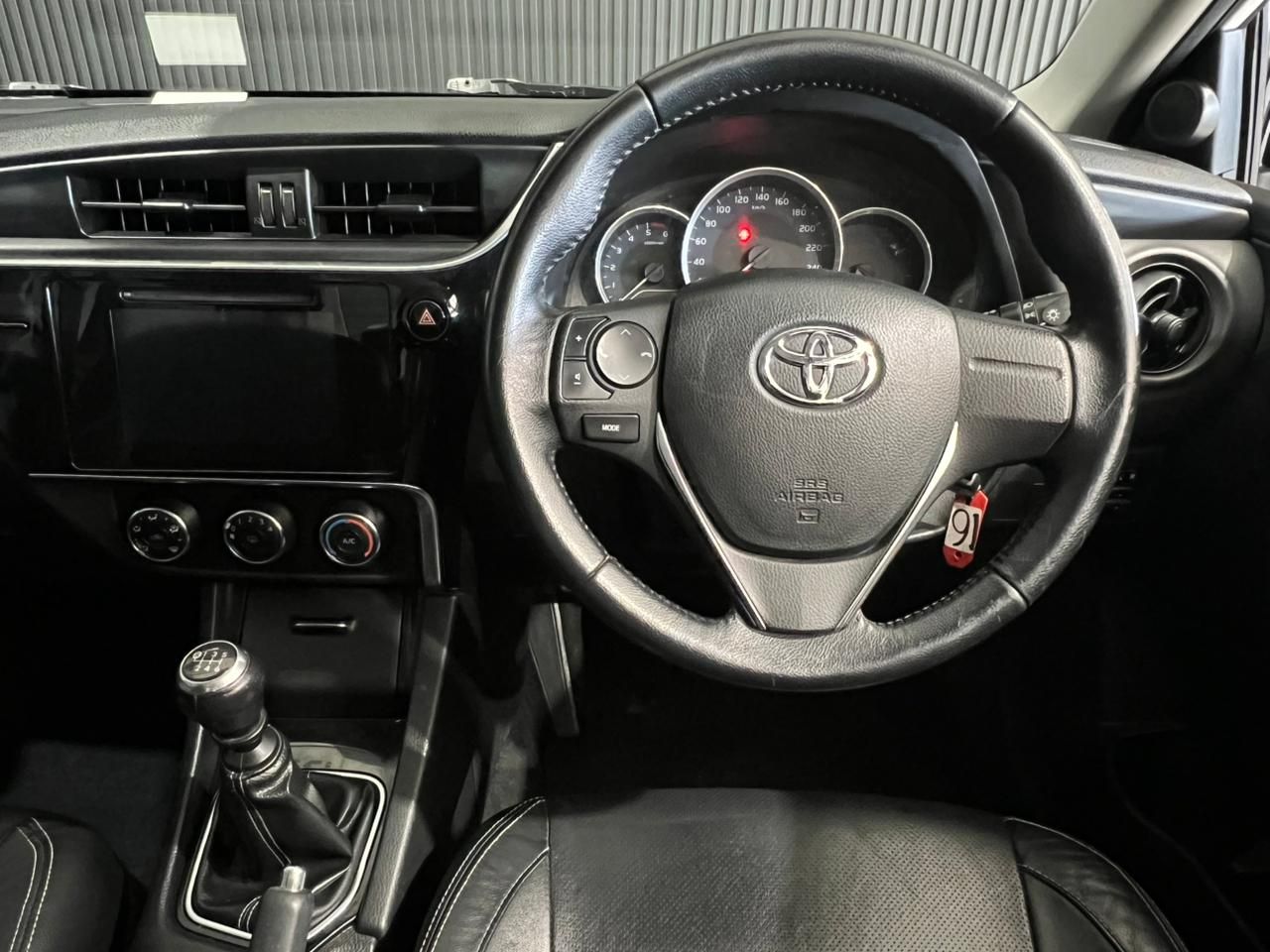 TOYOTA COROLLA 1.4 D PRESTIGE Corolla 1.4 D Prestige - 12