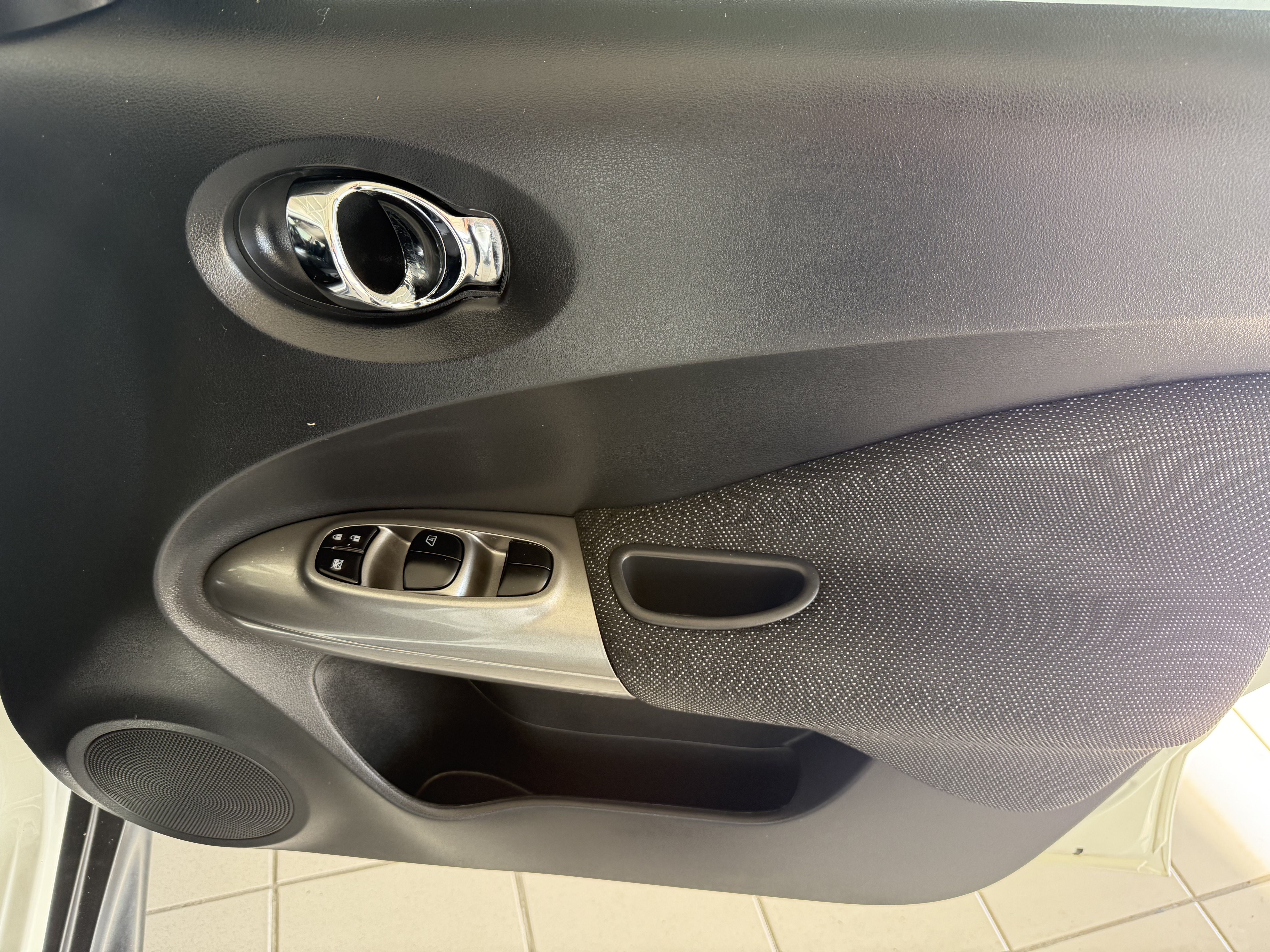 NISSAN NISSAN JUKE 1.2T ACENTA NISSAN Juke 1.2T Acenta
