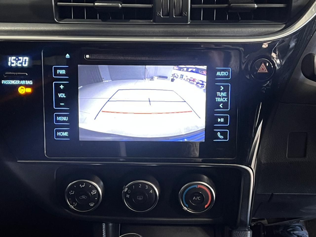 TOYOTA COROLLA 1.4 D PRESTIGE Corolla 1.4 D Prestige - 14