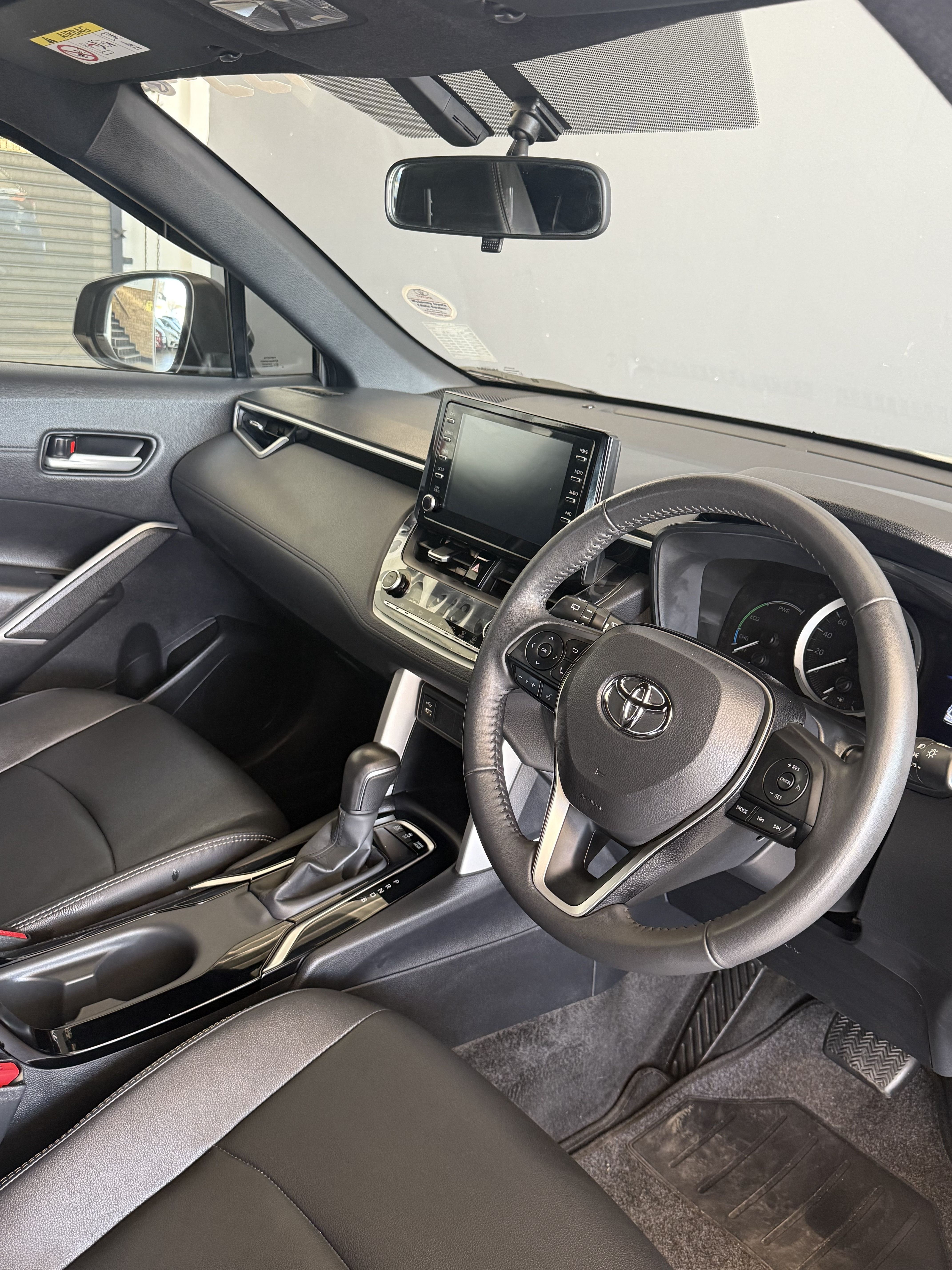 TOYOTA COROLLA CROSS 1,8 HYBIRD XS CVT COROLLA CROSS 1,8 HYBIRD XS CVT - 11