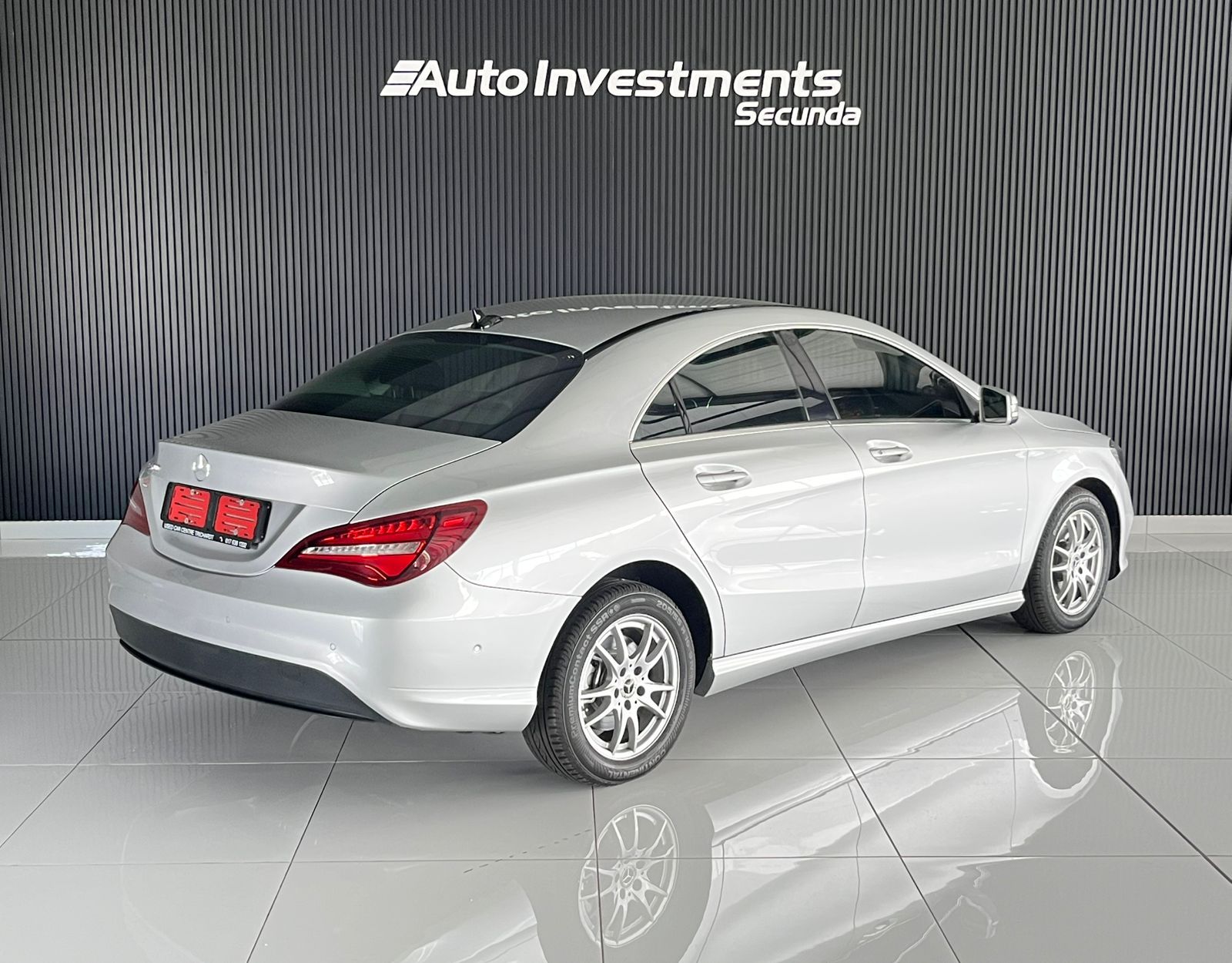 MERCEDES BENZ CLA 200 AUTO CLA 200 Auto - 2