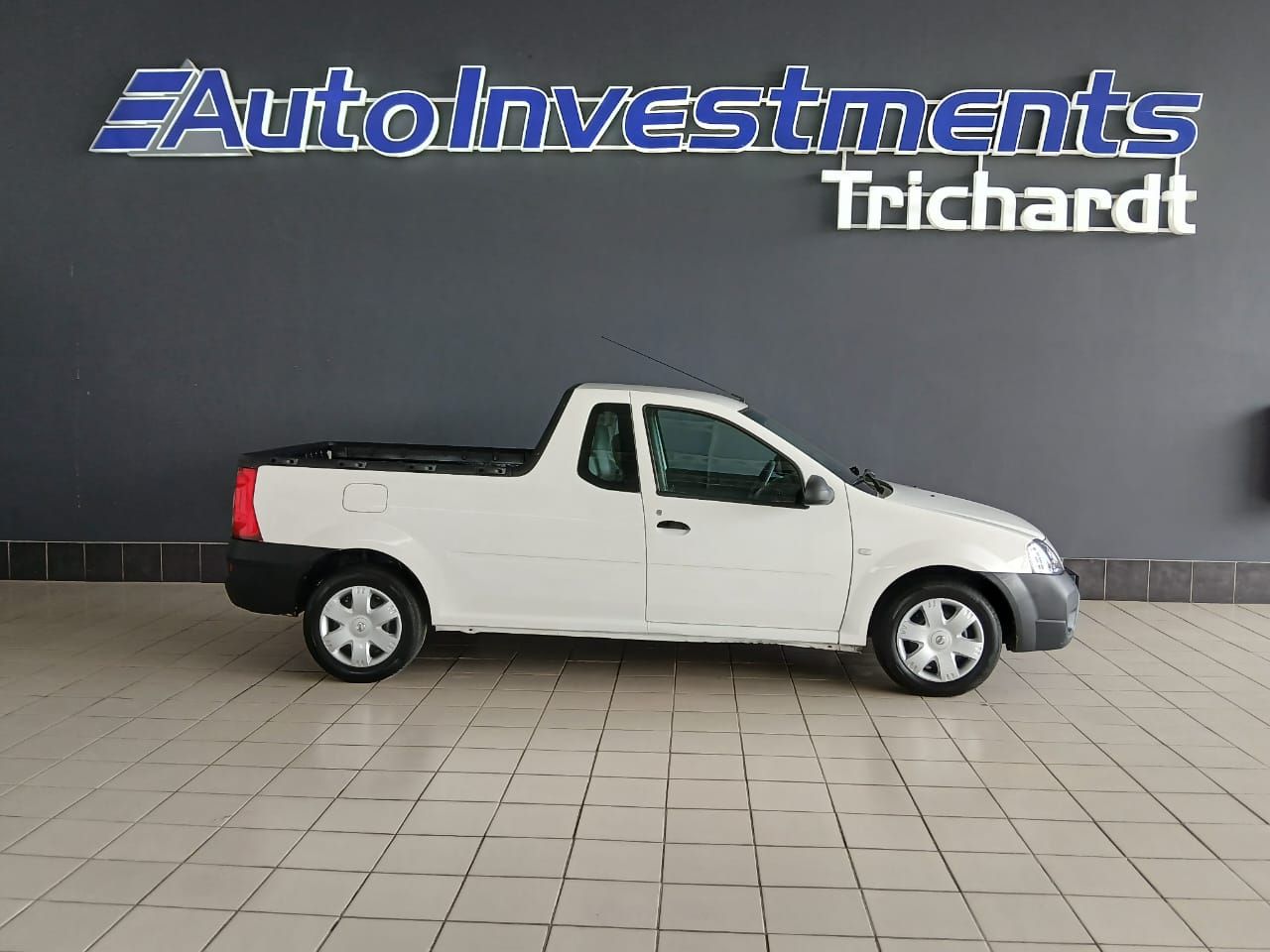 NISSAN NP200 1.6 SAFERY A/C NP200 1.6 Safery A/C - 2