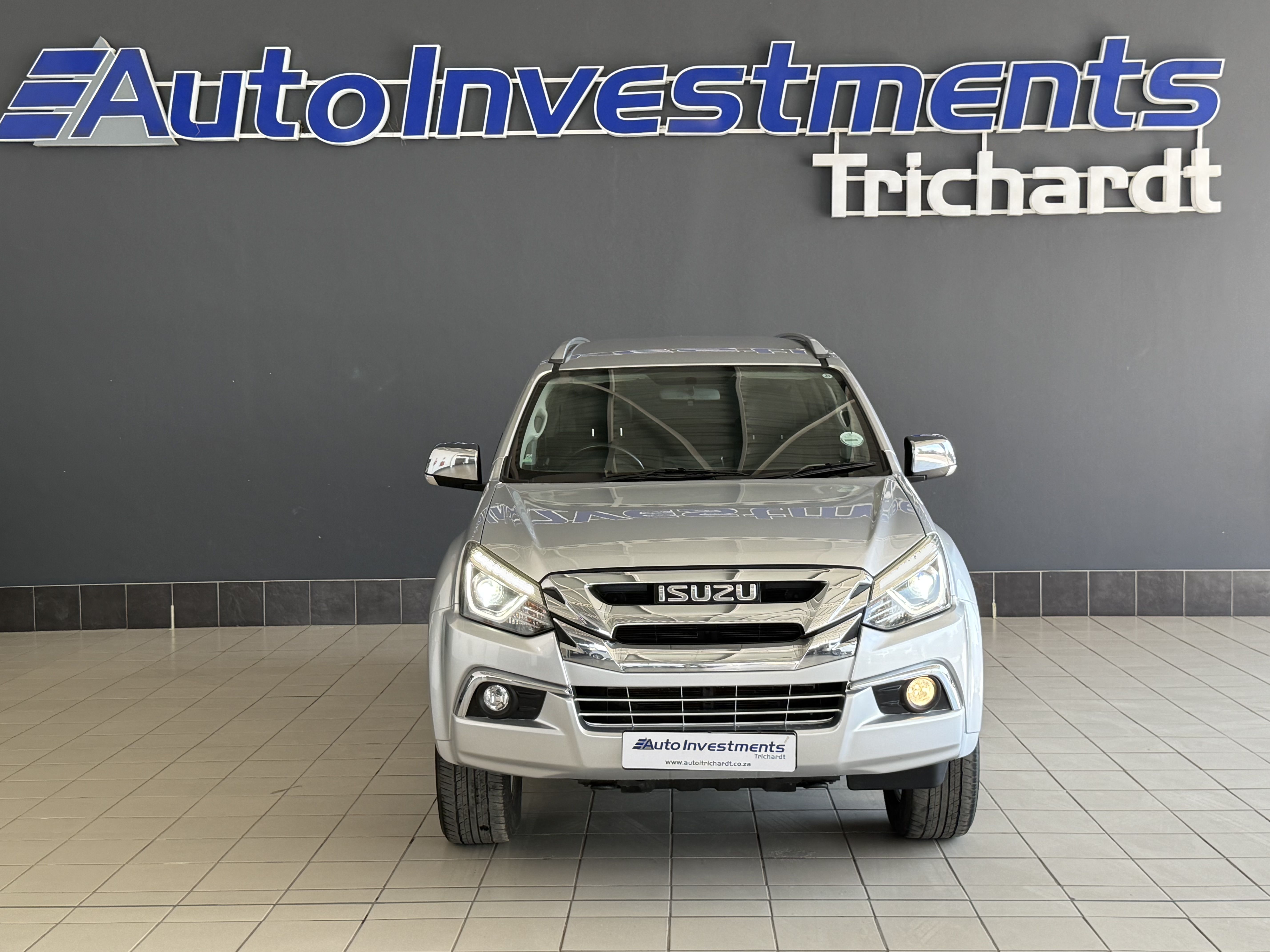 ISUZU MU-X3,0 MU-X 3,0 - 2