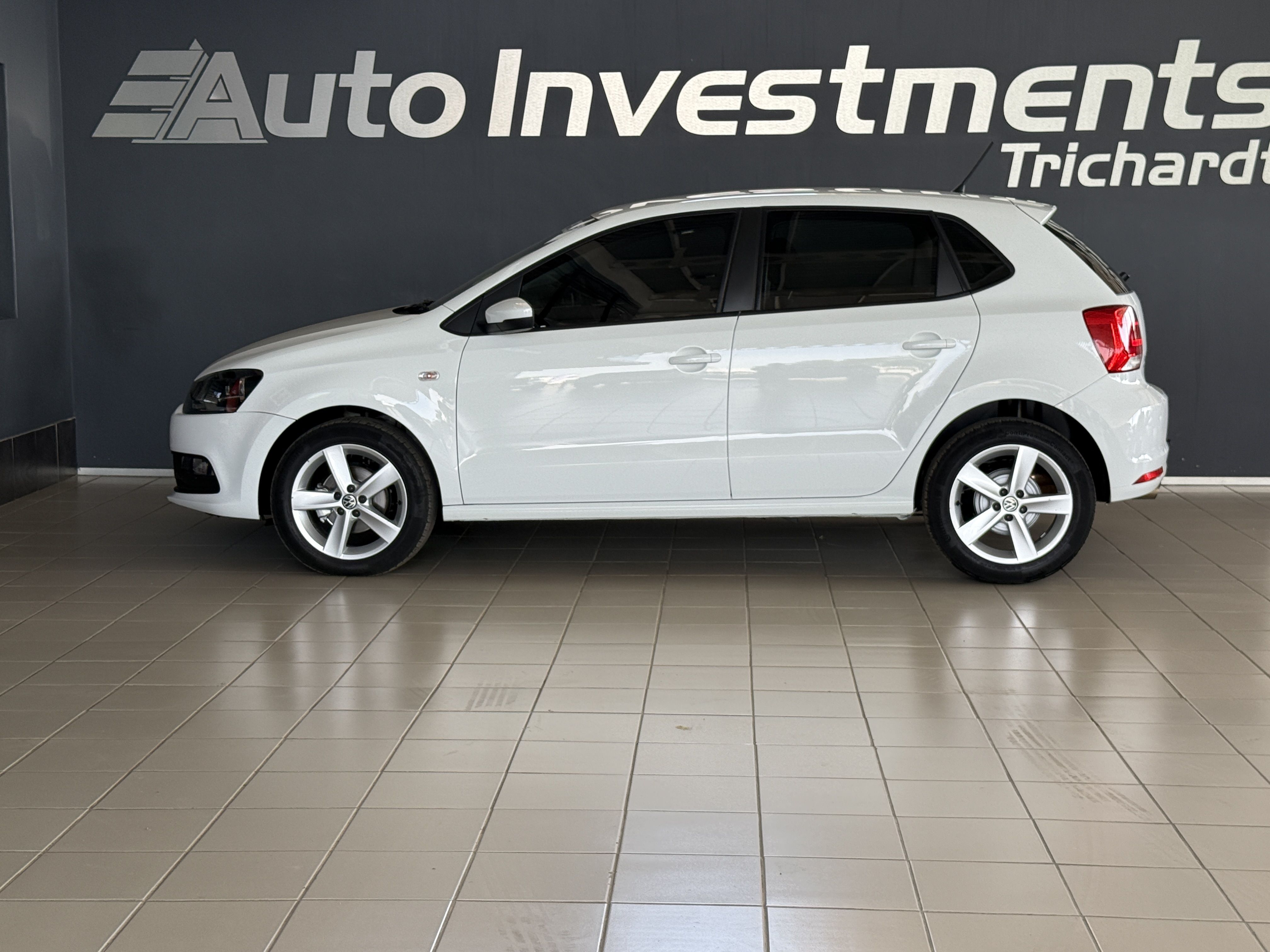 VOLKSWAGEN POLO VIVO 1.6 COMFORTLINE Polo Vivo 1.6 Comfortline - 4