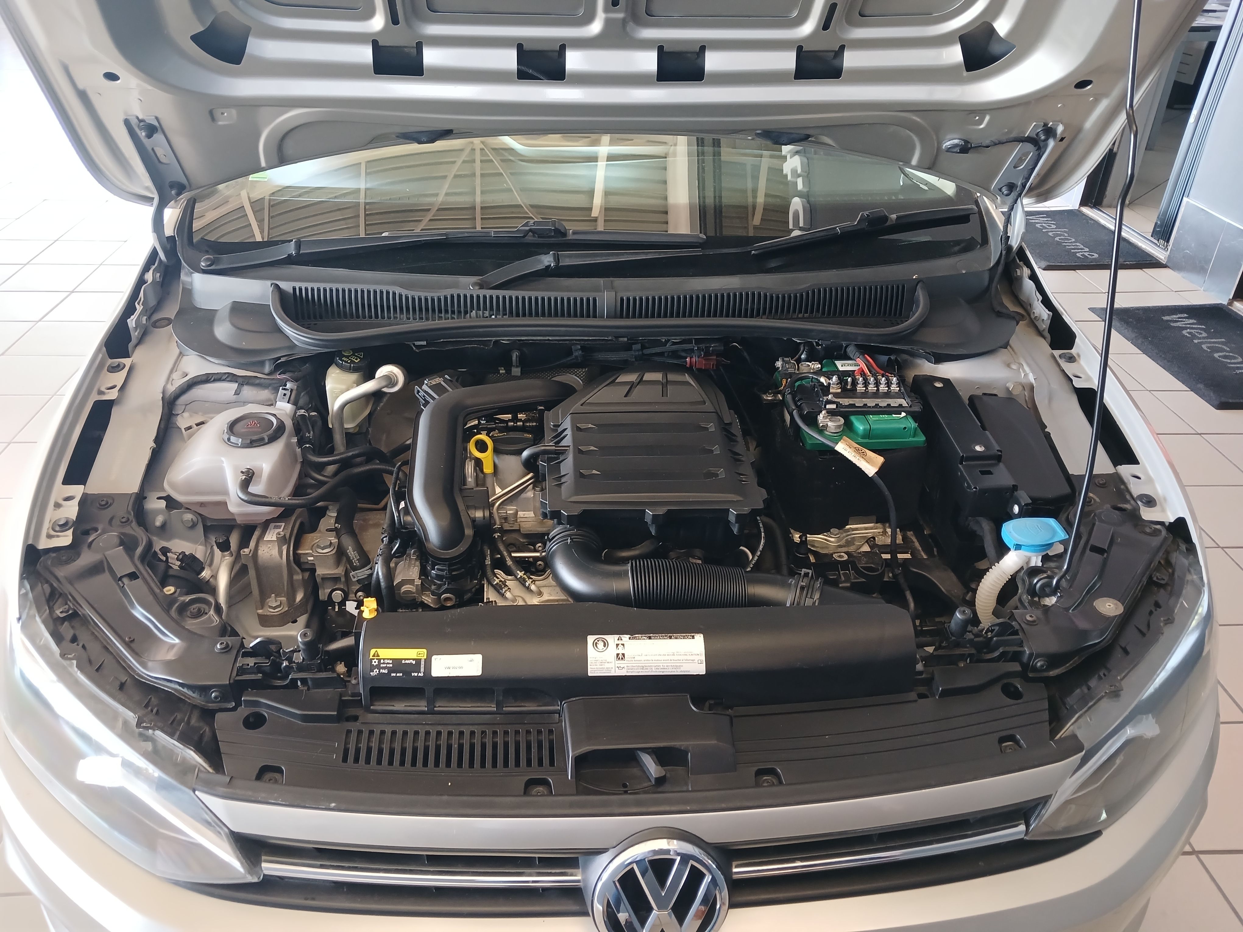 Volkswagen Polo 1.0 TSI Comfortline Polo 1.0 TSI Comfortline