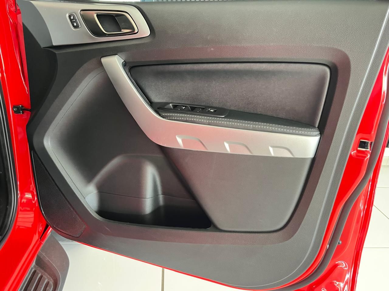 FORD RANGER 2.0D XLT D/C Ranger 2.0D XLT D/C - 5