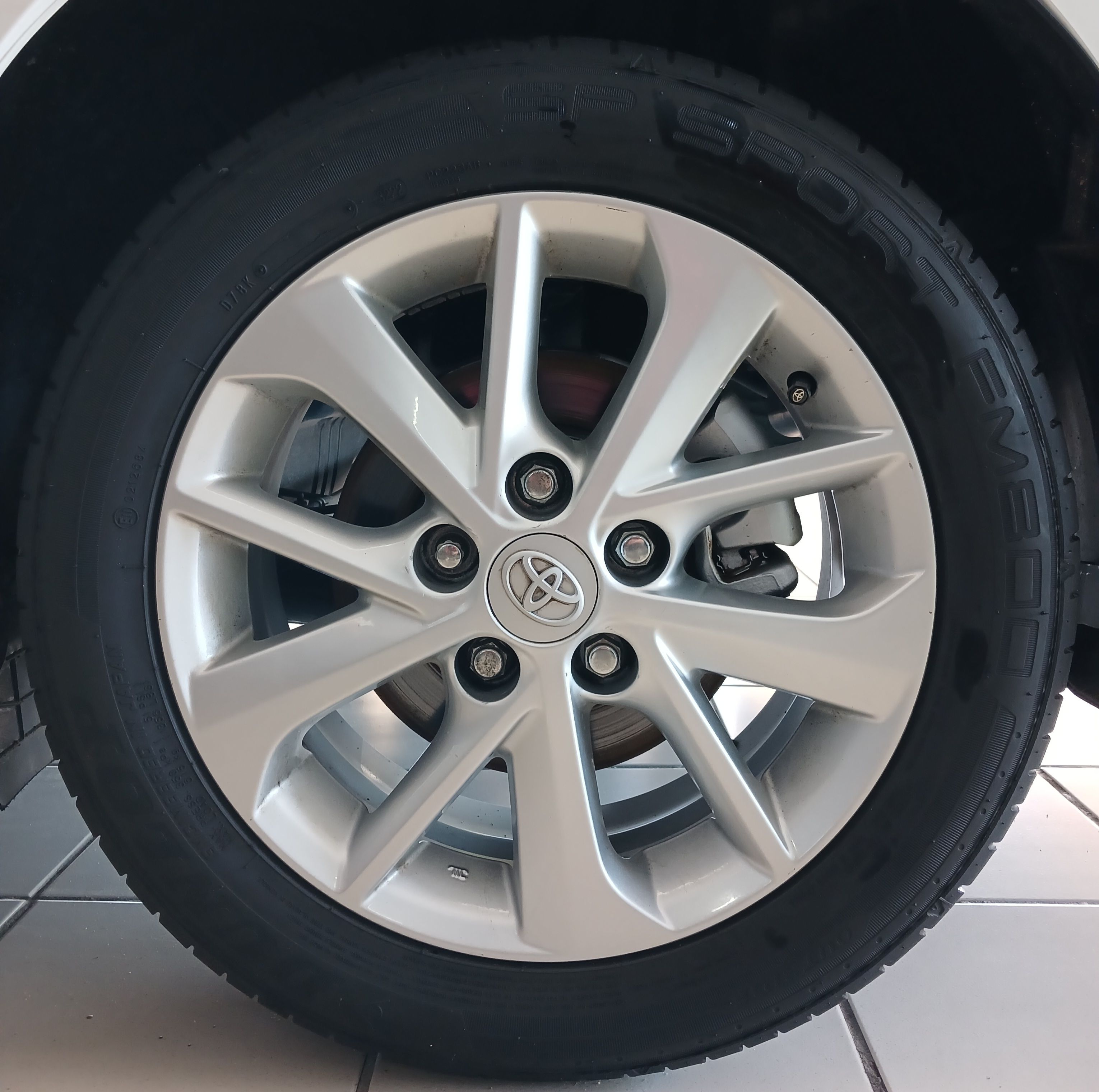 Corolla Quest 1.8 CVT Quest 1.8 CVT Sedan