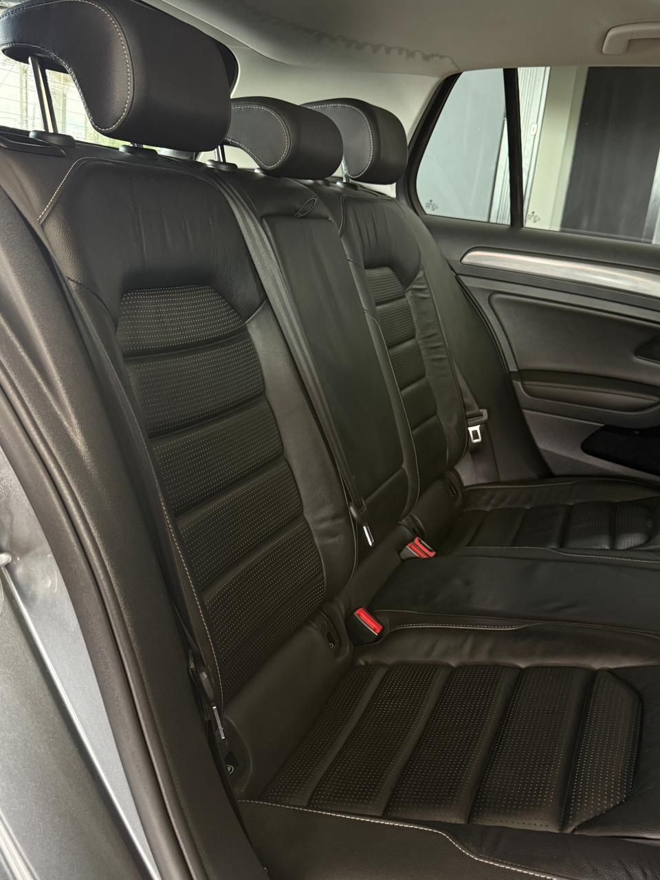 VOLKSWAGEN GOLF 7 1.0 TSI COMFORTLINE Golf 7 1.0 TSI Comfortline - 7