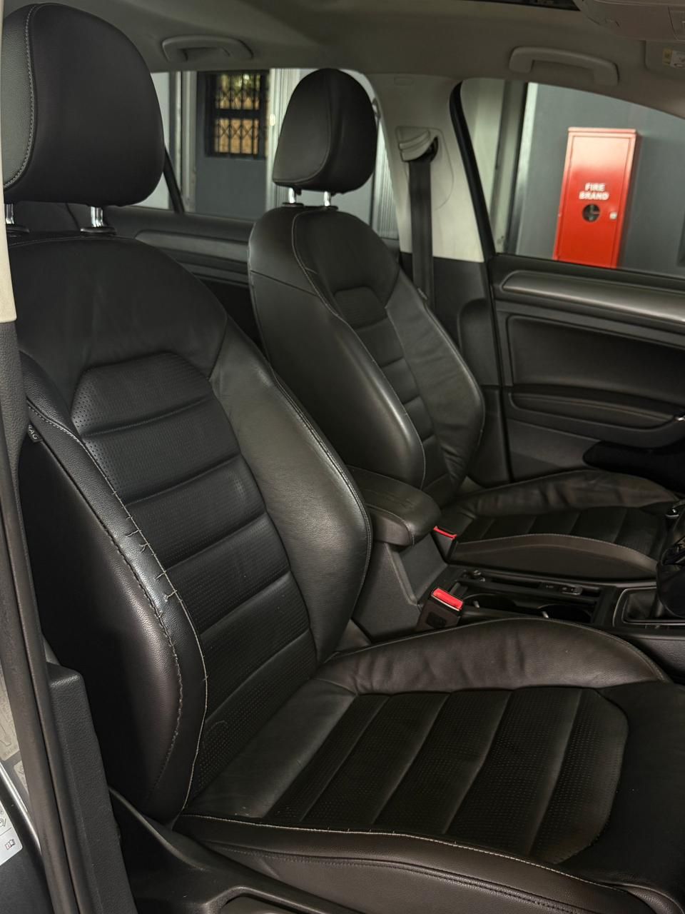 VOLKSWAGEN GOLF 7 1.0 TSI COMFORTLINE Golf 7 1.0 TSI Comfortline - 8