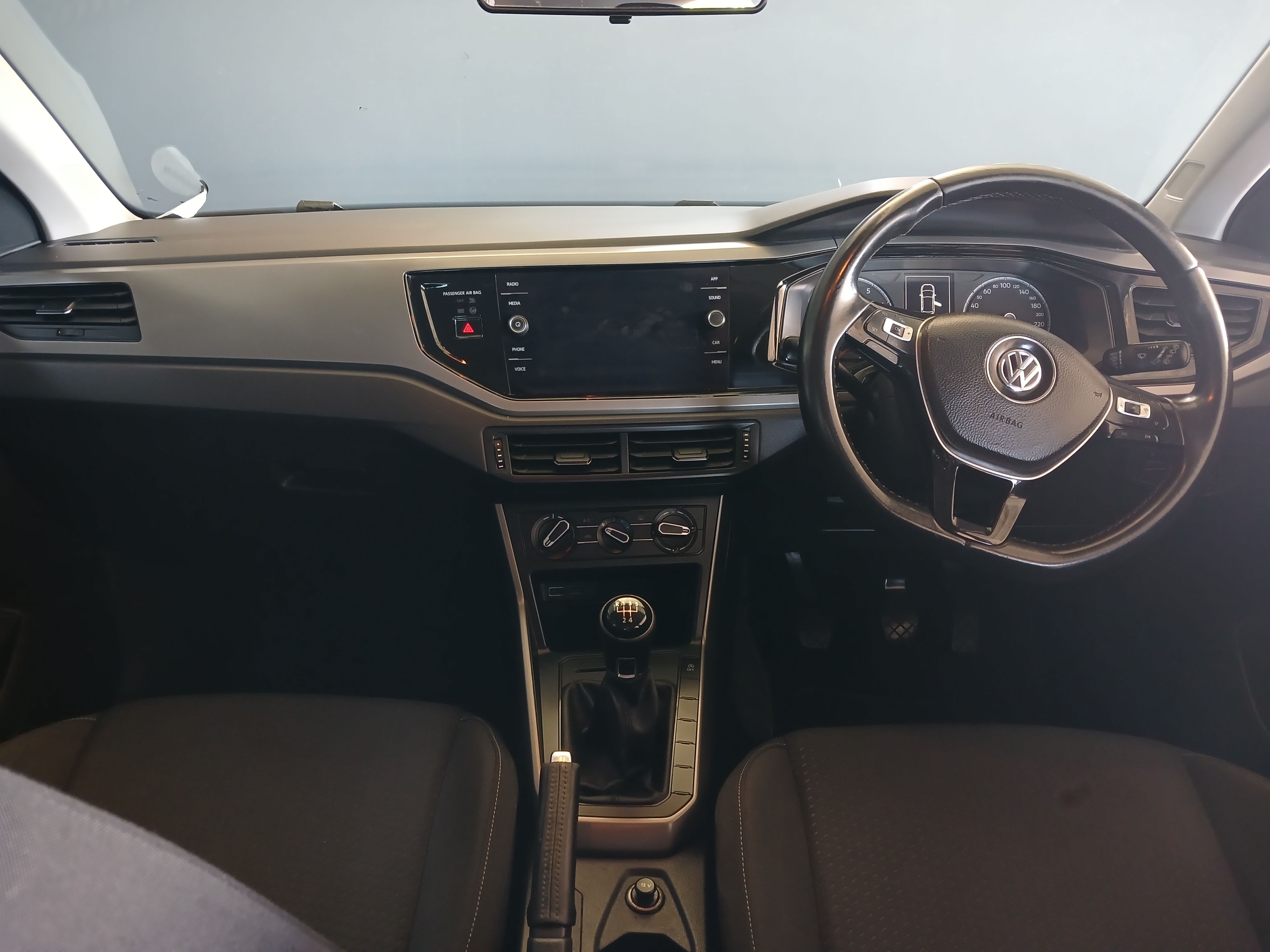 Volkswagen Polo 1.0 TSI Comfortline Polo 1.0 TSI Comfortline