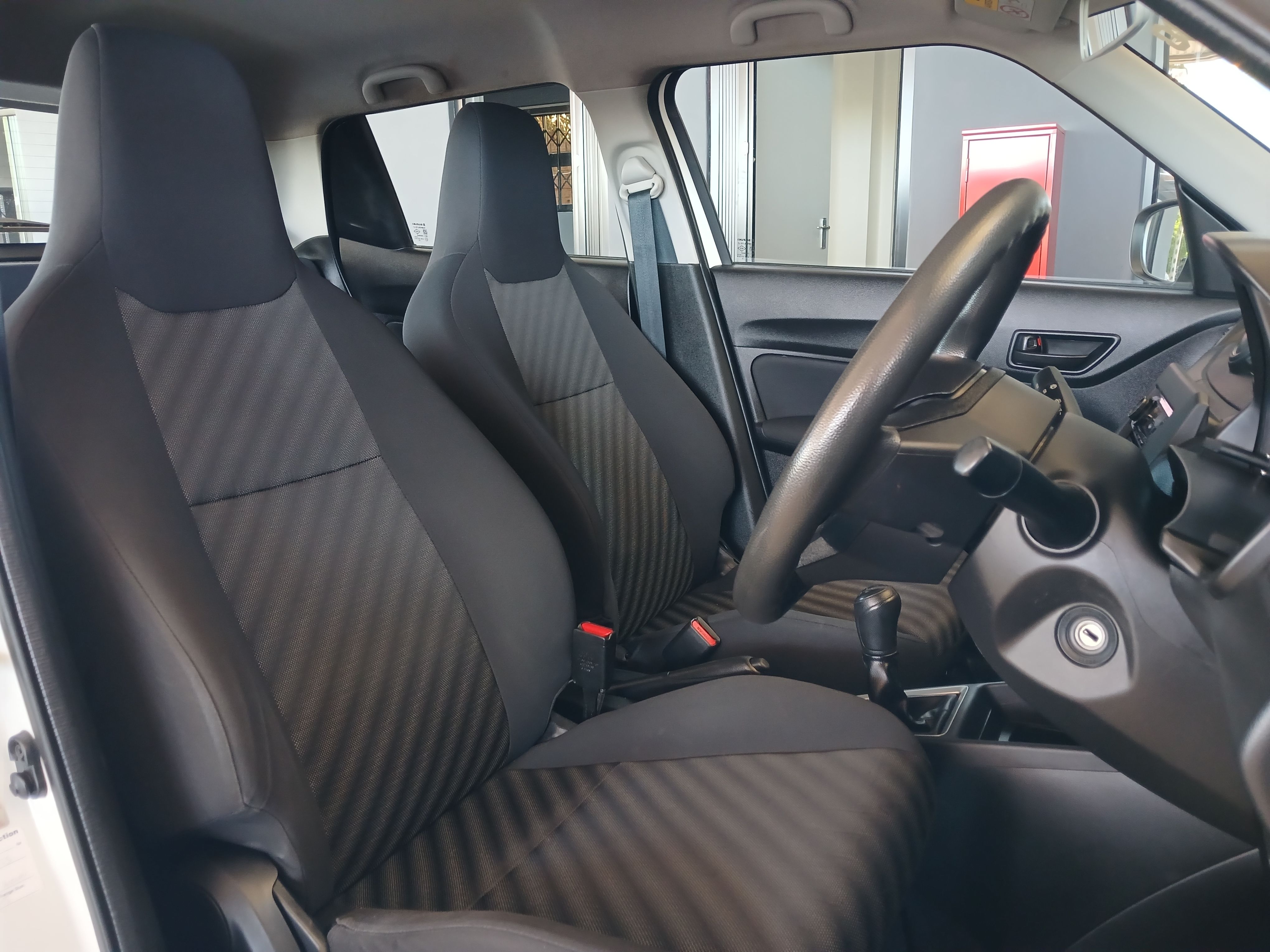 Suzuki Swift 1.2i GA 5-DR Swift 1.2i GA