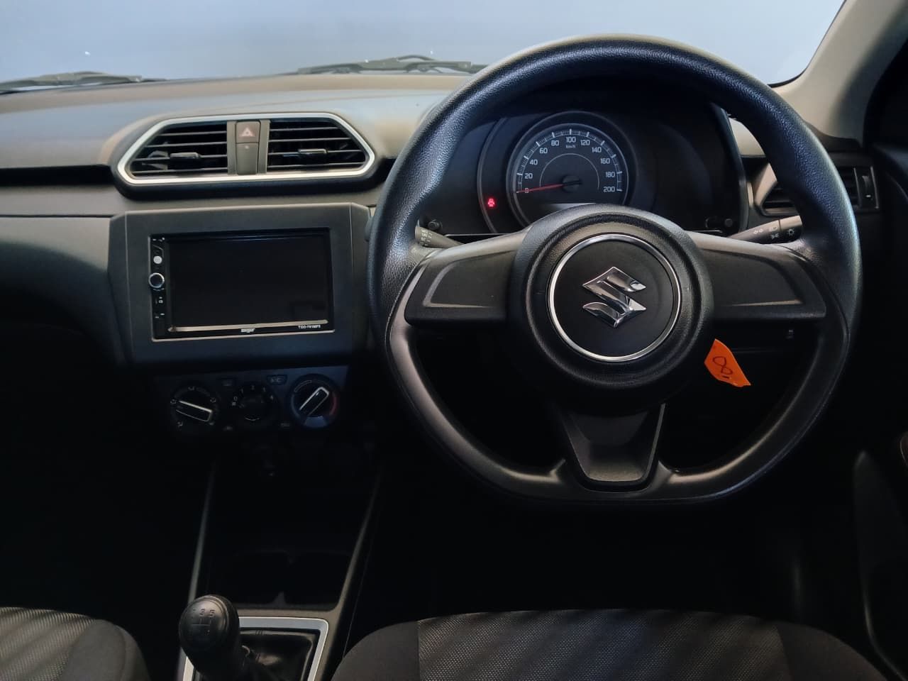 SUZUKI SWIFT DZIRE 1.2 GA - 17