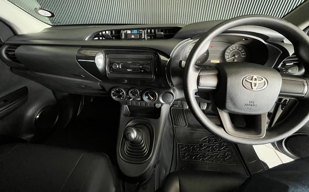 TOYOTA HILUX Hilux - 9